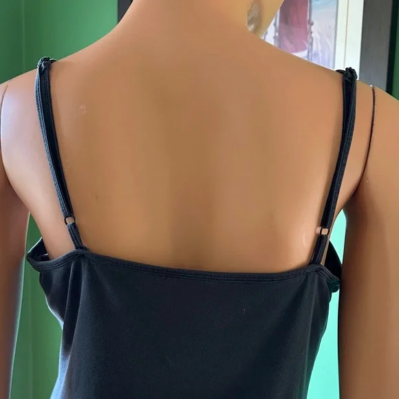 💐💐EUC Sonoma Women's Black Spaghetti Strap Camisole Top💐💐 - Picture 5 of 11